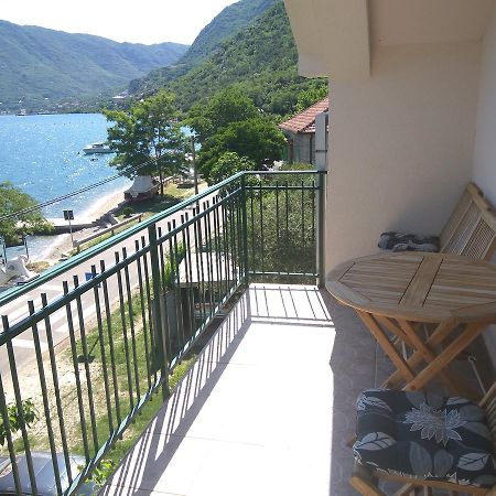Apartmani Villa Radovic Risan Εξωτερικό φωτογραφία