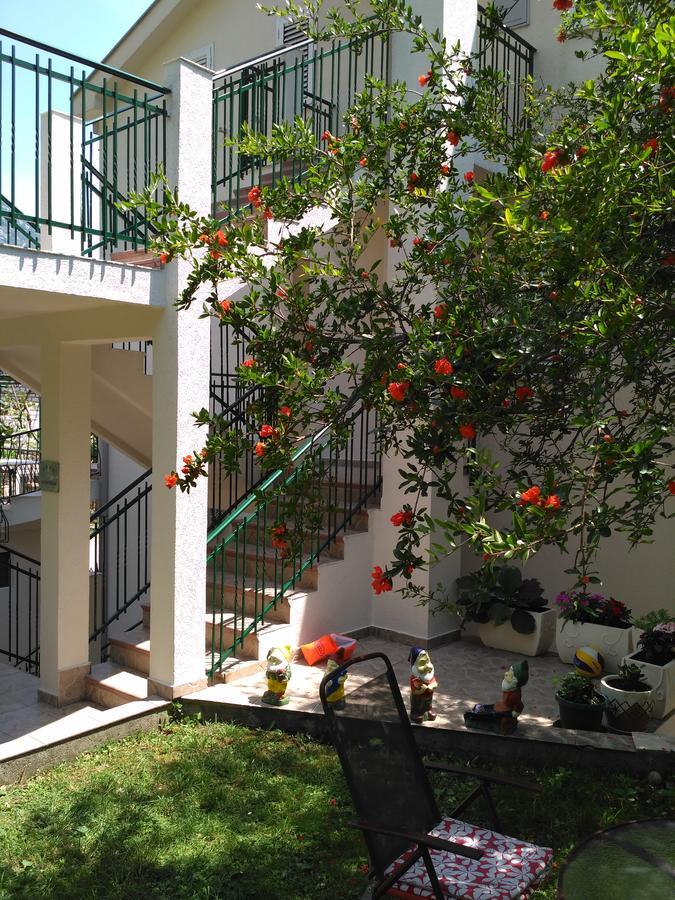 Apartmani Villa Radovic Risan Εξωτερικό φωτογραφία