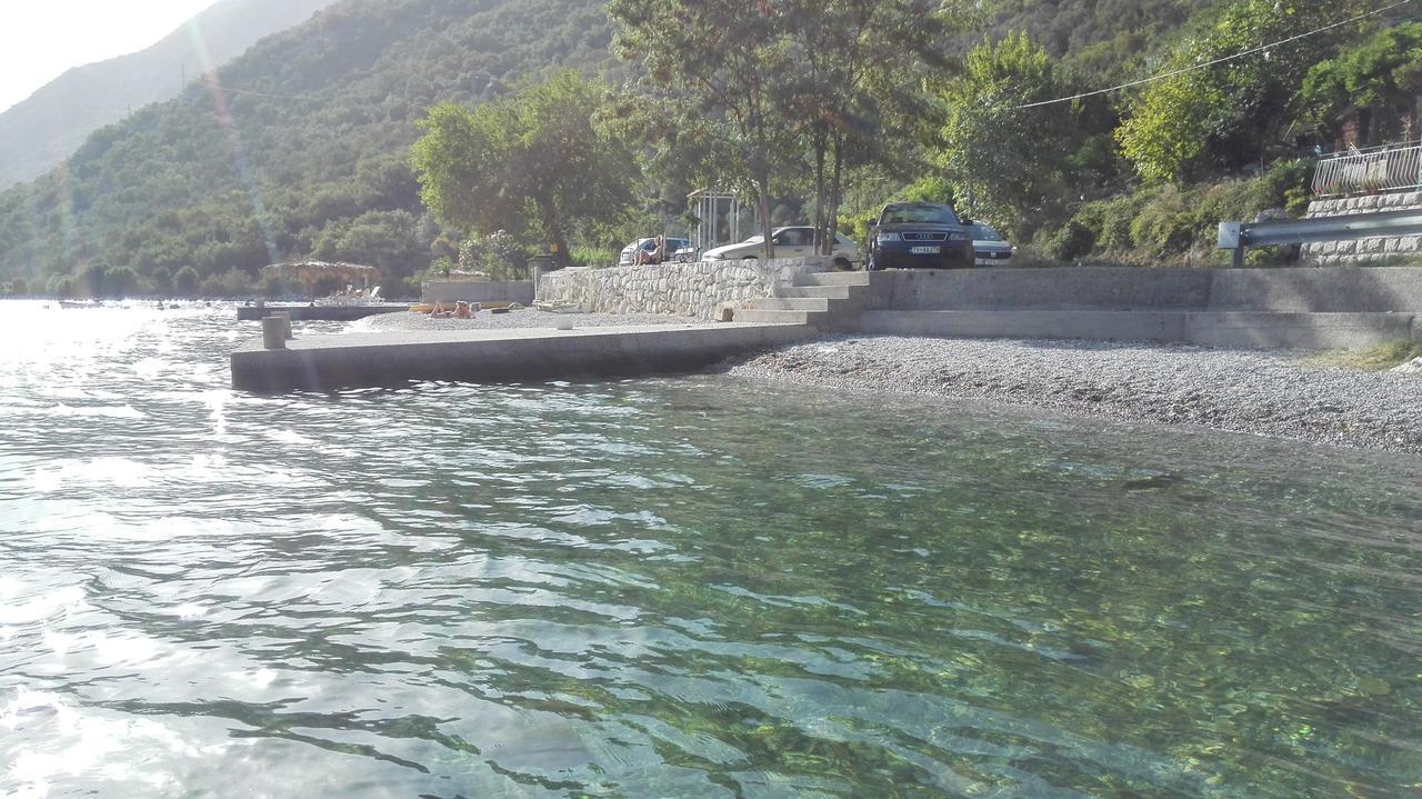 Apartmani Villa Radovic Risan Εξωτερικό φωτογραφία