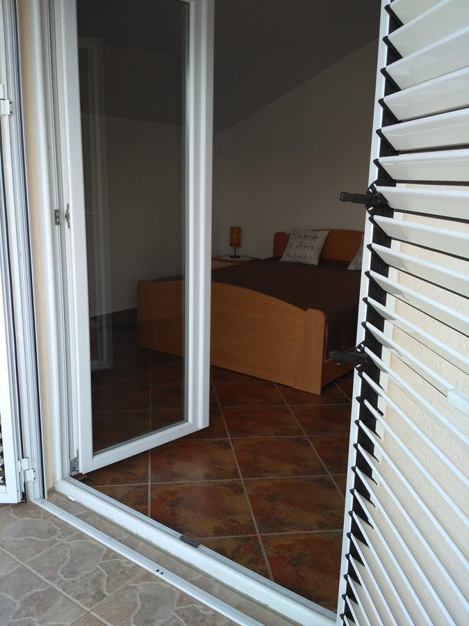 Apartmani Villa Radovic Risan Εξωτερικό φωτογραφία