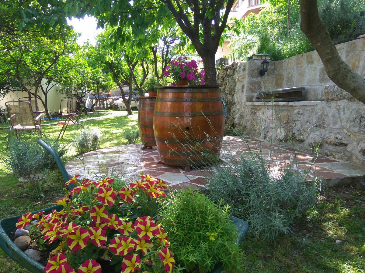 Apartmani Villa Radovic Risan Εξωτερικό φωτογραφία